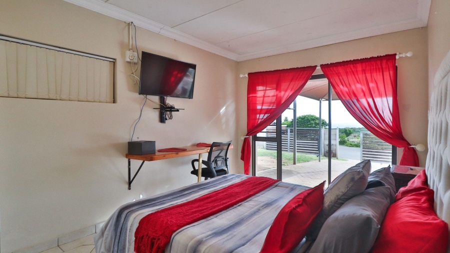 3 Bedroom Property for Sale in Dana Bay Western Cape